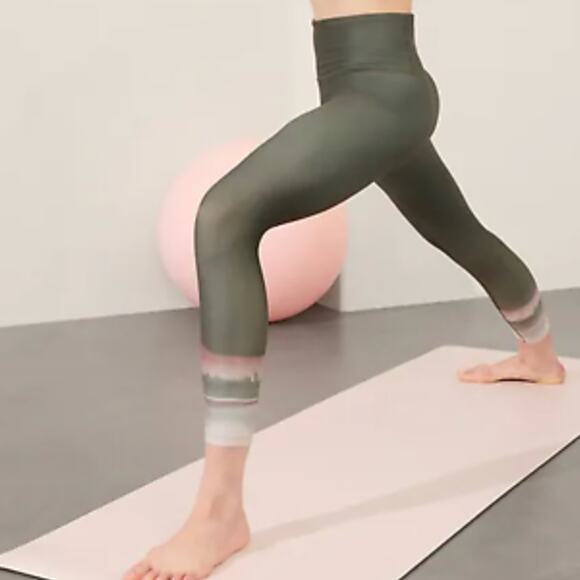 ATHLETA NWT $89 Ultra High Rise Elation 7/8 Tight Green & Pink Leggings – Large - Picture 2 of 11